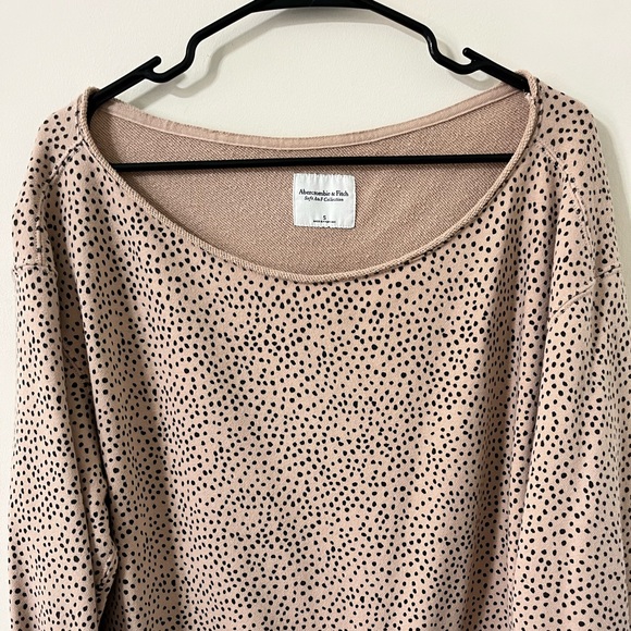Abercrombie & Fitch Soft A&F Collection Boatneck Terry Leopard Sweatshirt Size S - Picture 3 of 10